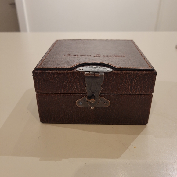 Sevan Biçakçi brown leather ring box/case - (used/good condition) - Picture 2 of 6